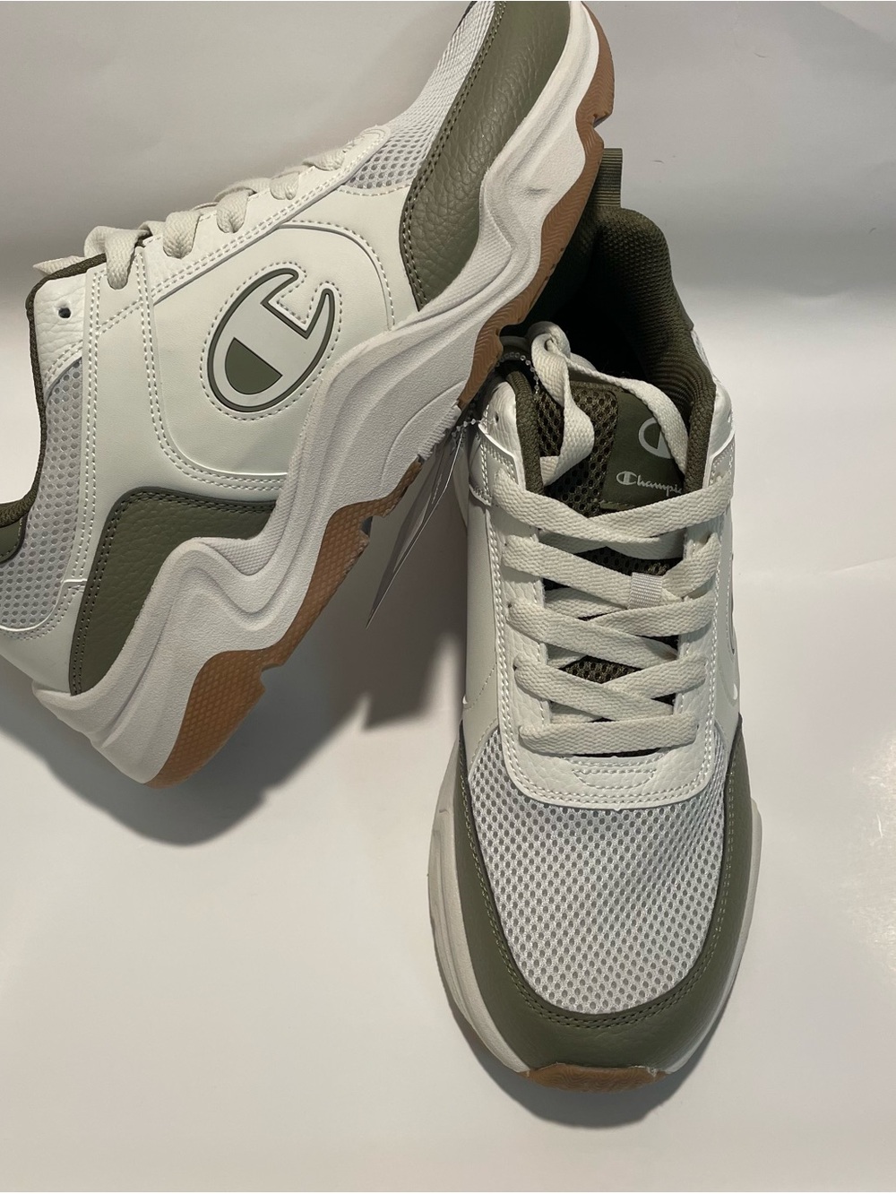 Champion men’s shoes Sz 11.5